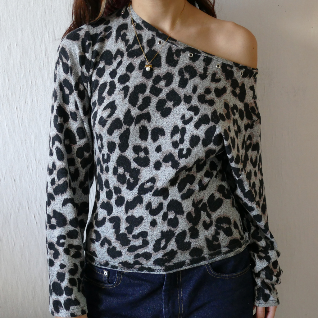 Leopard top